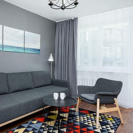 First Central Apartments By Noclegi Renters Warsaw Ngoại thất bức ảnh